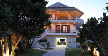 Lefkada Villa Corina Luxury Apartments